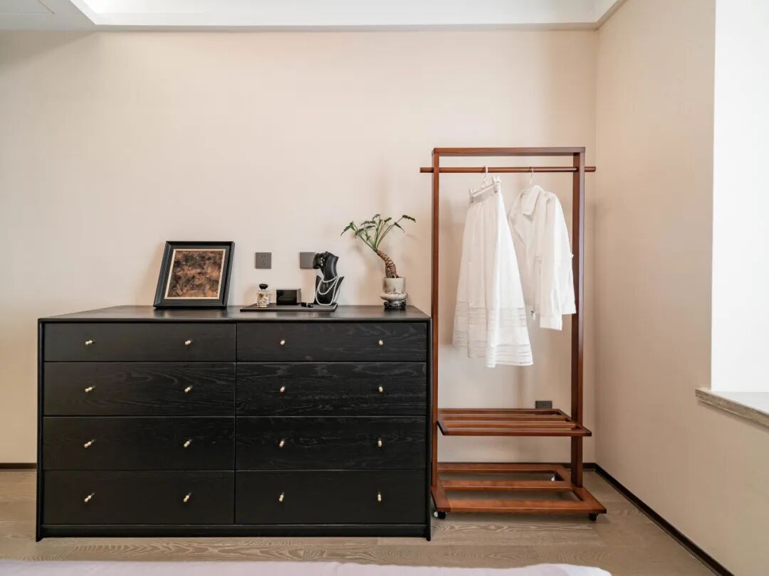 次净衣区,衣柜设计,收纳设计