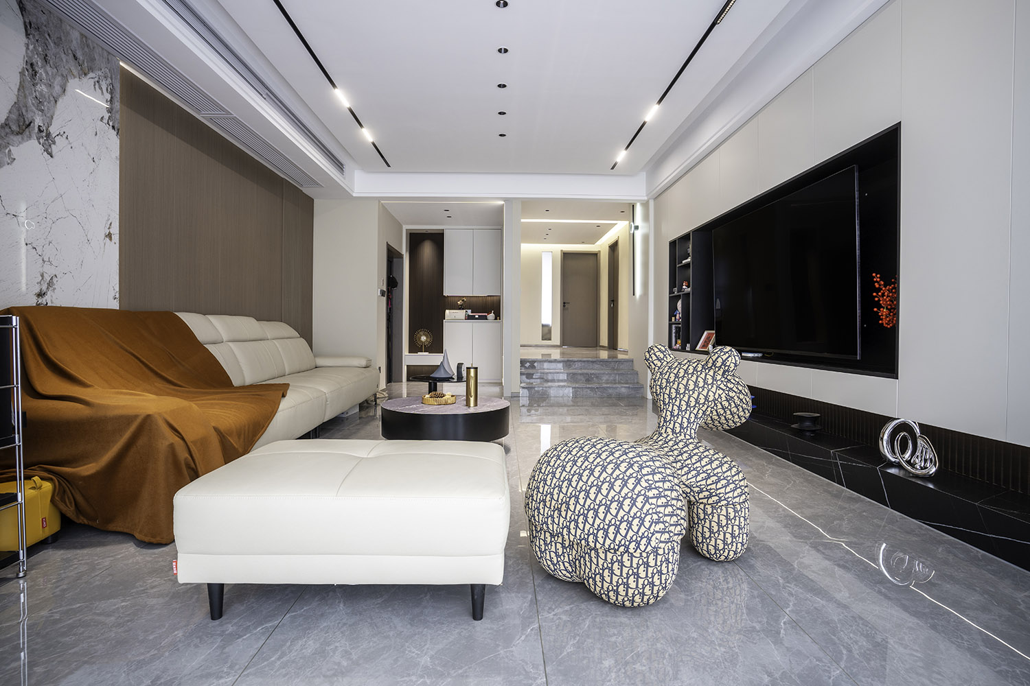 名雅居装修,现代轻奢风格