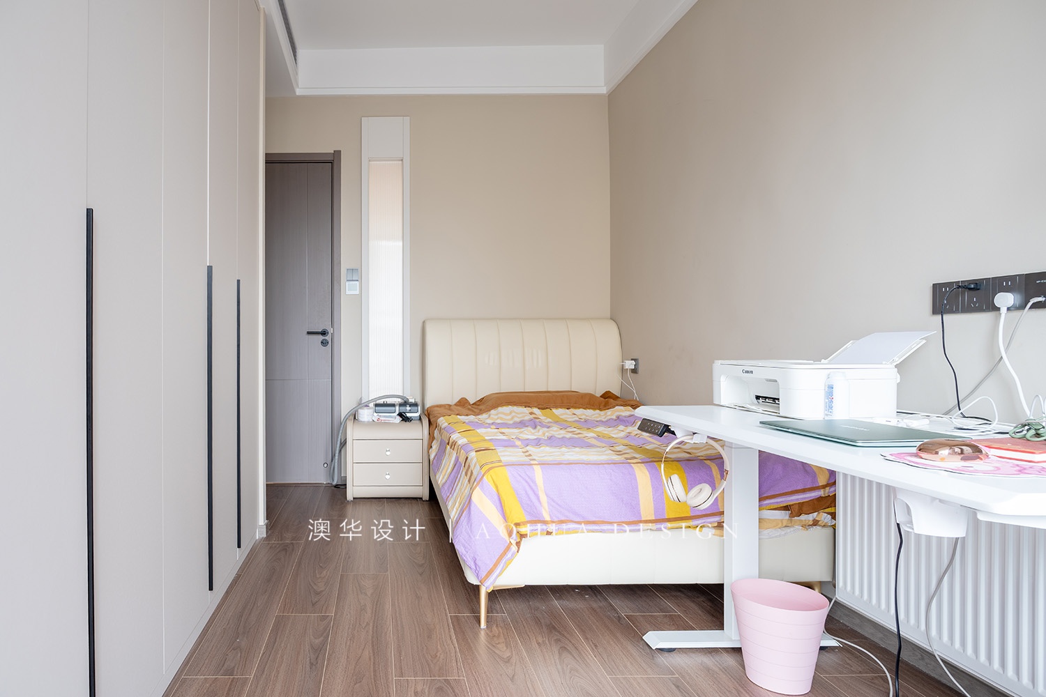 名雅居装修,现代轻奢风格